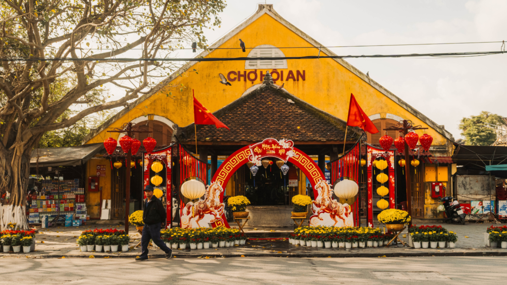 Hoi An Central Market entrance