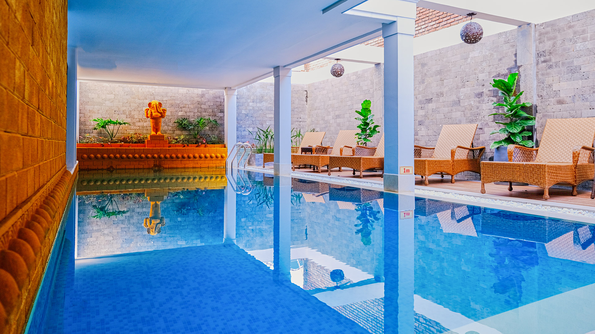 Little Hoi An riverside boutique experience