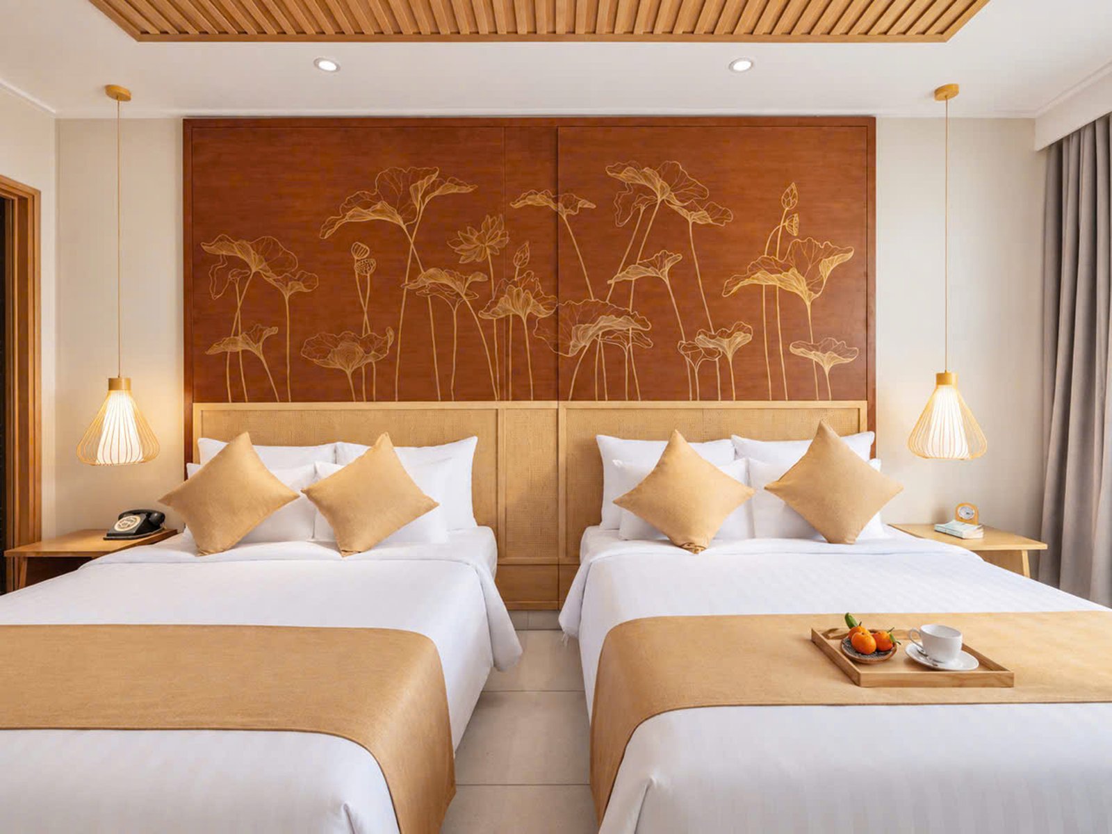 Golden Tones and Twin Beds at Little Oasis Hoi An