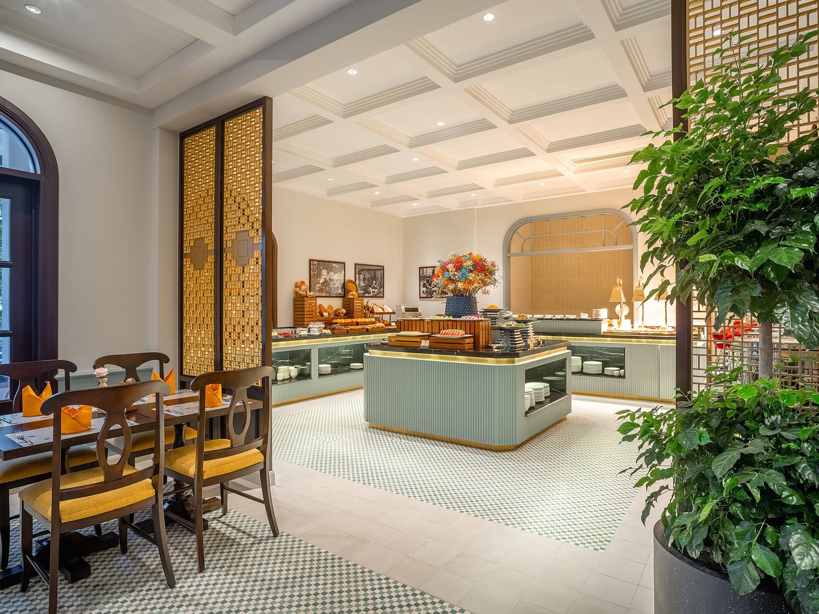 Breakfast buffet at The Dishes Restaurant
